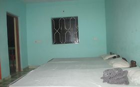 Subhash Guest House